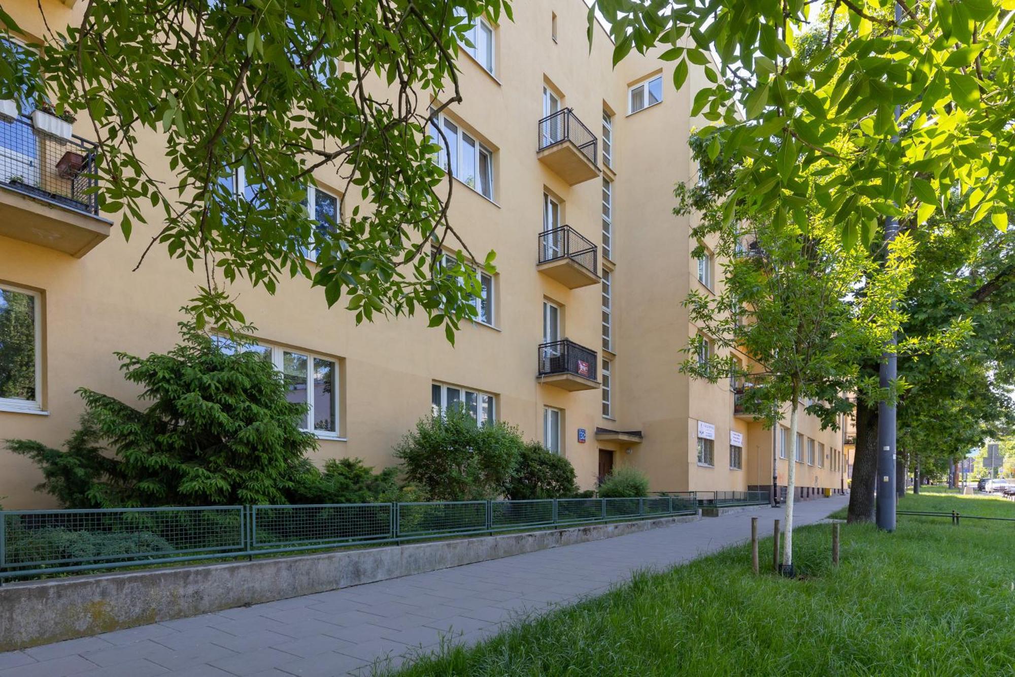 Metro Plac Wilsona Apartments Mickiewicza By Noclegi Renters Warschau Exterior foto